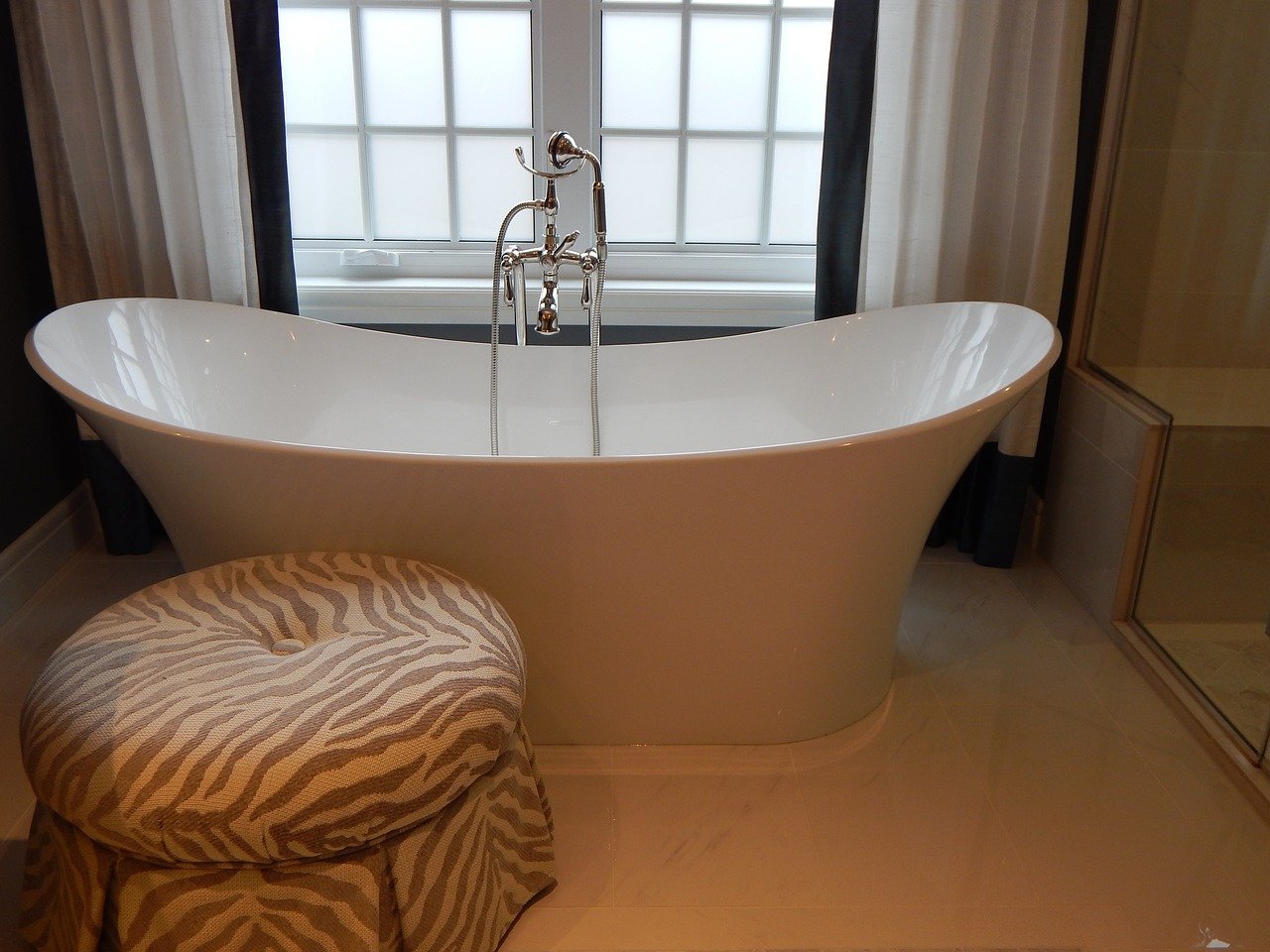 bathtub, tub, bath